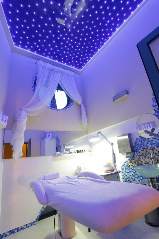 Hotel Arka Spa วีสวา ภายนอก รูปภาพ