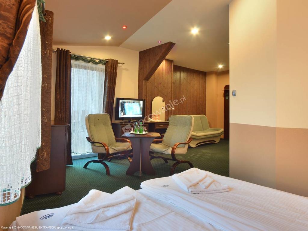 Hotel Arka Spa วีสวา ภายนอก รูปภาพ