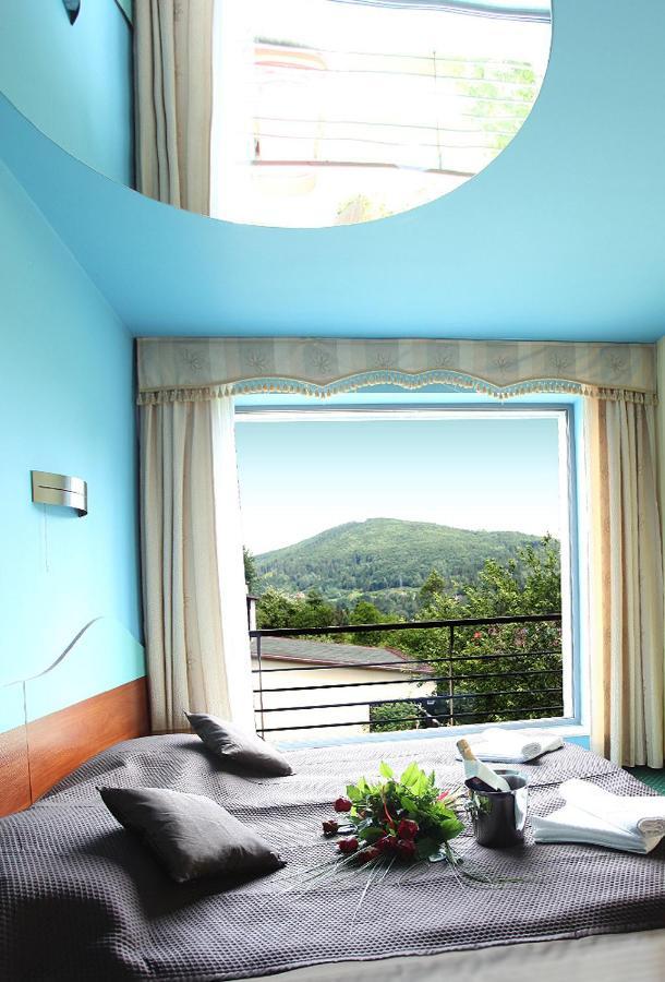 Hotel Arka Spa วีสวา ภายนอก รูปภาพ